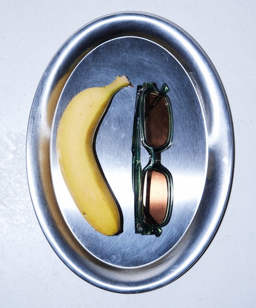 MAISON SPECIAL(メゾンスペシャル)の「Skinny Square Sunglasses/スキニースクエアサングラス(サングラス・レディース・ボルドー/ブラック/オレンジ・FREE)」の1枚目の写真