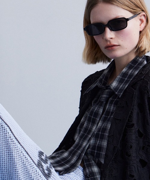 MAISON SPECIAL(メゾンスペシャル)の「Skinny Square Sunglasses/スキニースクエアサングラス(サングラス・レディース・ボルドー/ブラック/オレンジ・FREE)」の6枚目の写真