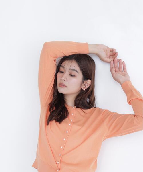 NATURAL BEAUTY BASIC(ナチュラルビューティーベーシック)の「【接触冷感】パールボタンシアーカーディガン(カーディガン/ボレロ・レディース・オフホワイト/ブルー/ブラック/オレンジ・フリ-)」の1枚目の写真