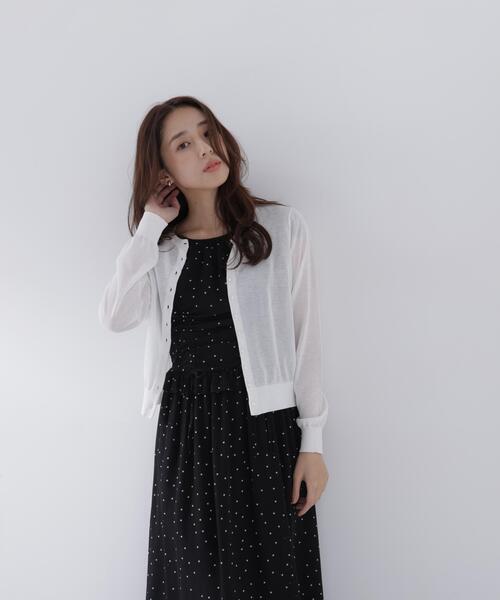 NATURAL BEAUTY BASIC(ナチュラルビューティーベーシック)の「【接触冷感】パールボタンシアーカーディガン(カーディガン/ボレロ・レディース・オフホワイト/ブルー/ブラック/オレンジ・フリ-)」の17枚目の写真