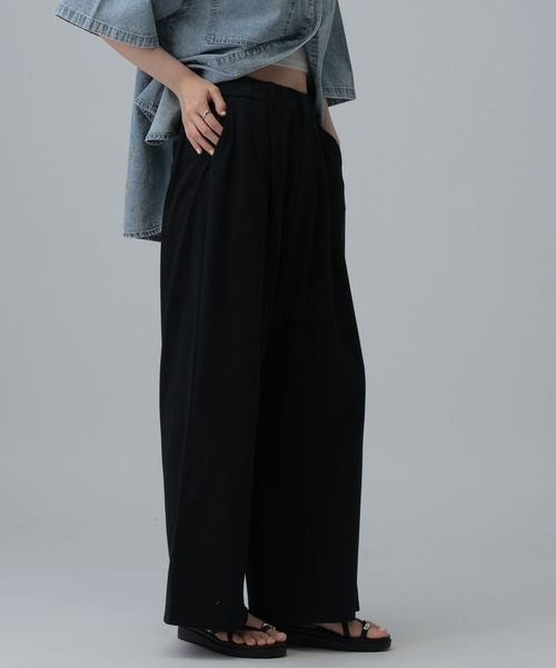 LEPSIM（レプシィム）の「ミニ裏毛ストレートパンツ　675130（その他パンツ・レディース・グレー/ブラック・MEDIUM/LARGE）」の8枚目の写真