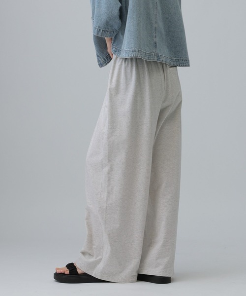LEPSIM（レプシィム）の「ミニ裏毛ストレートパンツ　675130（その他パンツ・レディース・グレー/ブラック・MEDIUM/LARGE）」の14枚目の写真