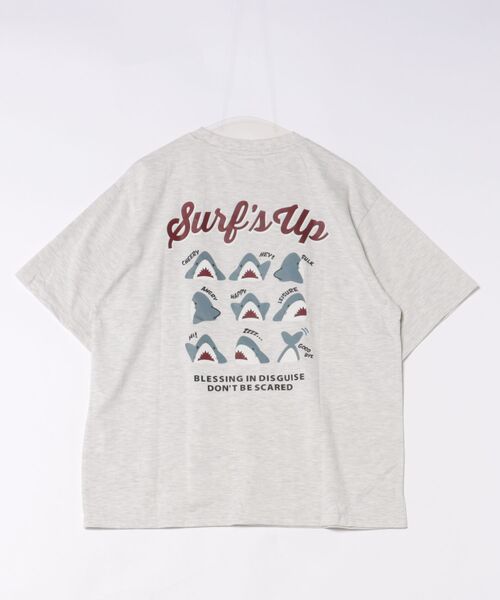 Right-on(ライトオン)の「HONEYSUCKLE ROSE(ハニーサックルローズ)サメプリントビッグTシャツ(Tシャツ/カットソー・レディース・ネイビー/オフホワイト・L/M)」の19枚目の写真