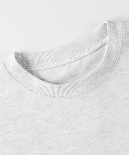 Right-on(ライトオン)の「HONEYSUCKLE ROSE(ハニーサックルローズ)サメプリントビッグTシャツ(Tシャツ/カットソー・レディース・ネイビー/オフホワイト・L/M)」の13枚目の写真