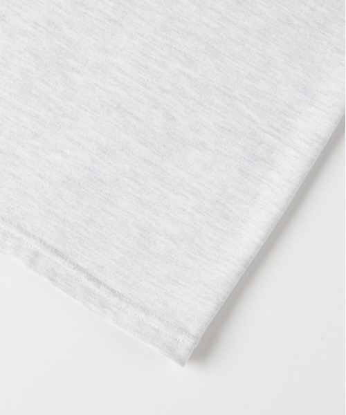 Right-on(ライトオン)の「HONEYSUCKLE ROSE(ハニーサックルローズ)サメプリントビッグTシャツ(Tシャツ/カットソー・レディース・ネイビー/オフホワイト・L/M)」の15枚目の写真