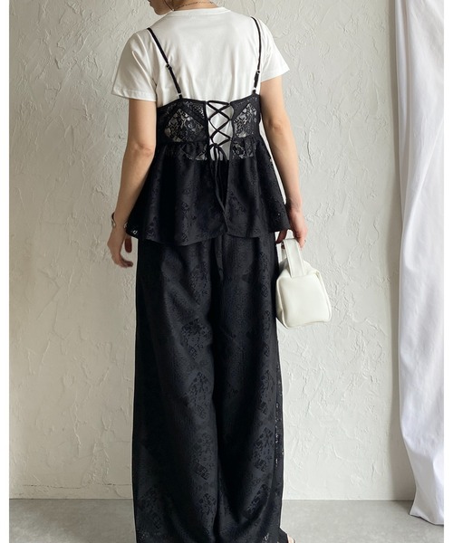 【限定値下げ・新品】andwang Cross lace tanktop 黒 トップス andwang Cross lace tanktop lace Cross andwang トップス
