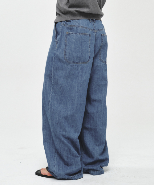INTEMPOMOOD(インテンポムード)の「ドライリネンブレンドワイドパンツ_ライトブルー(その他パンツ・メンズ・スカイブルー・MEDIUM/LARGE/X-LARGE)」の7枚目の写真