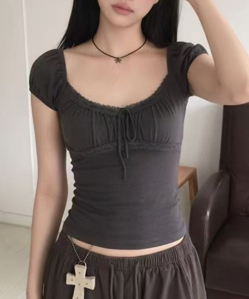 Achic(アシック)の「レースリボンギャザー半袖トップス(Tシャツ/カットソー・レディース・ダークグレー/ホワイト・M)」の19枚目の写真