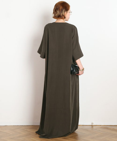 AP STUDIO(エーピーストゥディオ)の「Modena Dress(ワンピース・レディース・キャメル/カーキ・38/36)」の9枚目の写真