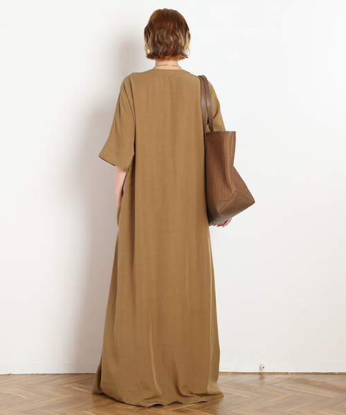 AP STUDIO(エーピーストゥディオ)の「Modena Dress(ワンピース・レディース・キャメル/カーキ・38/36)」の6枚目の写真