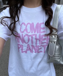 ピンクレタリング半袖Tシャツ