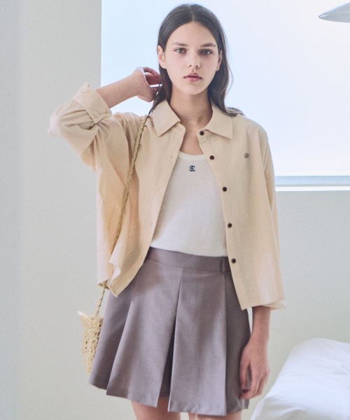SLOWLOLLI(スローローリ)の「Volume sleeve crop shirt_4 Colors(シャツ/ブラウス・レディース・ブルー/ミント/カーキ/Beige・FREE)」の11枚目の写真
