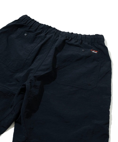 NANGA(ナンガ)の「NANGA/ナンガ NYLON TUSSER EASY SHORTS(その他パンツ・メンズ・ブラック・MEDIUM/LARGE/X-LARGE)」の9枚目の写真