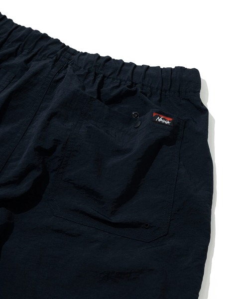 NANGA(ナンガ)の「NANGA/ナンガ NYLON TUSSER EASY SHORTS(その他パンツ・メンズ・ブラック・MEDIUM/LARGE/X-LARGE)」の10枚目の写真