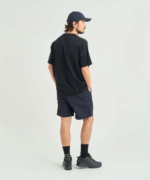 NANGA(ナンガ)の「NANGA/ナンガ NYLON TUSSER EASY SHORTS(その他パンツ・メンズ・ブラック・MEDIUM/LARGE/X-LARGE)」の16枚目の写真