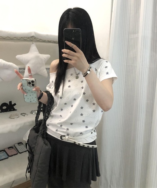 HALEY PESCA(ヘーリーペスカ)の「HALEY PESCA/羽刺繍 星ドット柄 ワンショルダートップス(Tシャツ/カットソー・レディース・ホワイト・SMALL/MEDIUM)」の3枚目の写真