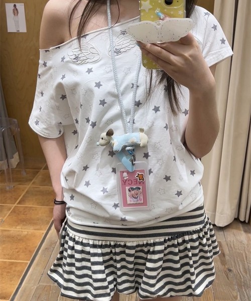HALEY PESCA(ヘーリーペスカ)の「HALEY PESCA/羽刺繍 星ドット柄 ワンショルダートップス(Tシャツ/カットソー・レディース・ホワイト・SMALL/MEDIUM)」の6枚目の写真