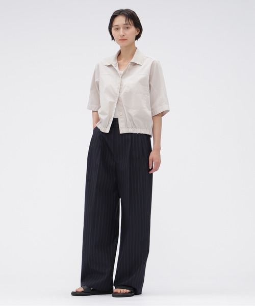 MHL.(エムエイチエル)の「GARMENT DYED COTTON POPLIN(シャツ/ブラウス・レディース・チャコール/アイボリー・1/2)」の6枚目の写真