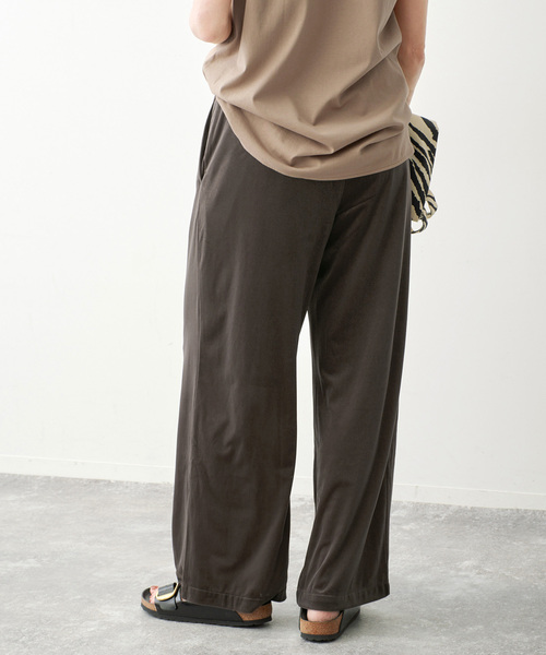 Spick & Span（スピックアンドスパン）の「《WEB限定》ベロアイージーパンツ（その他パンツ・レディース・チャコールグレー/ブラック・38/36）」の14枚目の写真