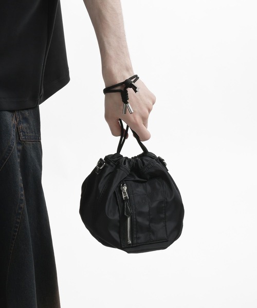 HARE(ハレ)の「MA-1キンチャクBAG(HARE)(ショルダーバッグ・メンズ・ブラック系その他/ブラック・FREE)」の5枚目の写真