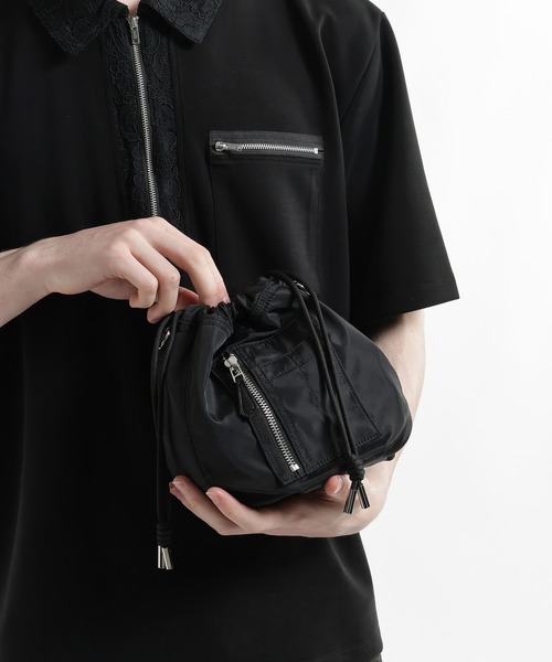 HARE(ハレ)の「MA-1キンチャクBAG(HARE)(ショルダーバッグ・メンズ・ブラック系その他/ブラック・FREE)」の6枚目の写真