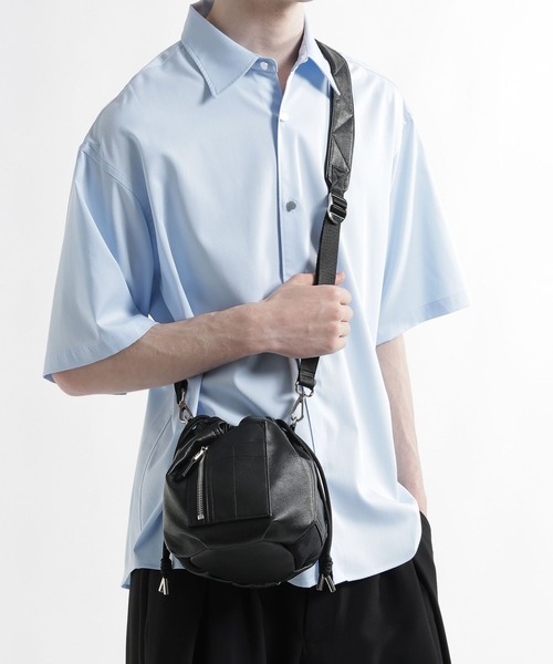 HARE(ハレ)の「MA-1キンチャクBAG(HARE)(ショルダーバッグ・メンズ・ブラック系その他/ブラック・FREE)」の13枚目の写真