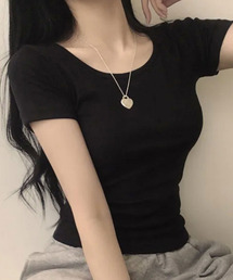 Uネック 半袖Tシャツ