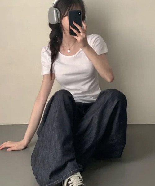 VIVID LADY(ビビッドレディー)の「Uネック 半袖Tシャツ(Tシャツ/カットソー・レディース・ブルー/ホワイト/チャコールグレー/ブラック/グレー・FREE)」の14枚目の写真