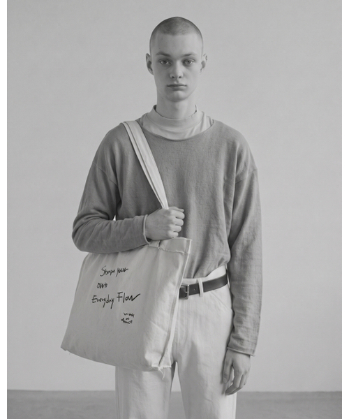 WORK OR DANCE(ワーク オア ダンス)の「Fray Bag ivory(エコバッグ/サブバッグ・メンズ・その他・FREE)」の2枚目の写真