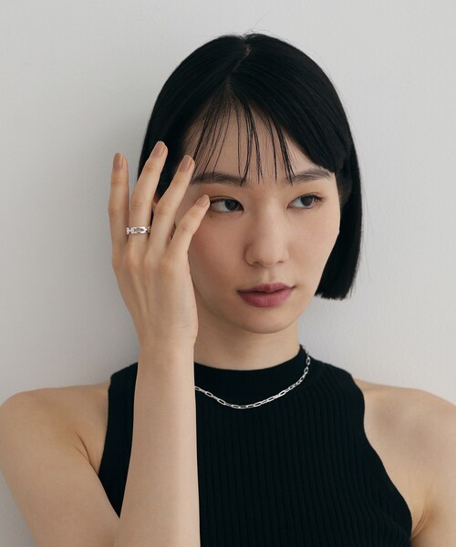 COCOSHNIK ONKITSCH(ココシュニックオンキッチュ)の「シルバー フィガロチェーンモチーフリング(リング・レディース・クリア・10/12/14)」の6枚目の写真