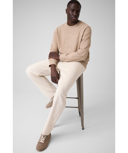 Guess(ゲス)の「EMBROIDERY Sweatshirt スウェット トレーナー(スウェット・メンズ・カーキ/ベージュ・SMALL/X-LARGE/MEDIUM/LARGE)」の5枚目の写真