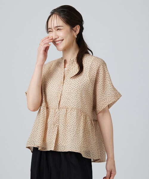 SHOO・LA・RUE（シューラルー）の「【体型カバー/洗濯機可】二の腕とお腹周りが隠せる シアーペプラムブラウス（シャツ/ブラウス・レディース・ブルーグリーン/ベージュ系5/ブラック系5・03/02/01/04）」の12枚目の写真