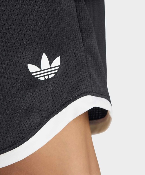 adidas(アディダス)の「テニス クラシックス ショーツ / ハーフパンツ / アディダス adidas(その他パンツ・メンズ・ブラック・XX-LARGE/L/M/S/XL)」の3枚目の写真