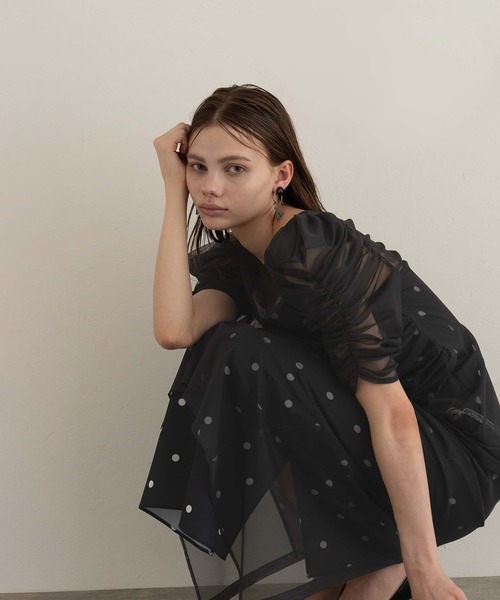 atlo(アトロ)の「ドット レイヤードドレス パーティードレス セレモニー 袖あり&ミモレ丈 同窓会成人式 フォーマル オケージョンドレス お呼ばれ 結婚式二次会(ドレス・レディース・ブラウン/ブラック/チャコール・M/L/S)」の22枚目の写真