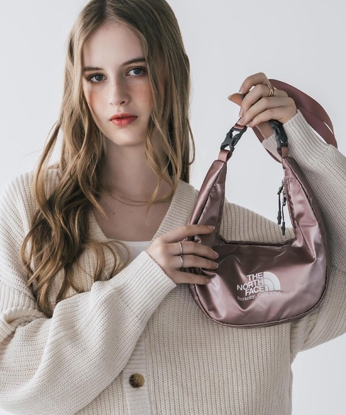 THE NORTH FACE（ザノースフェイス）の「日本未展開モデル THE NORTH FACE ザ・ノースフェイス WHITE LABEL ホワイトレーベル HOBO BAG MINI 2WAYショルダーバッグ/ハンドバッグ（ショルダーバッグ・レディース・クリーム/シルバーグレー/ブラック/ピンク・FREE）」の4枚目の写真