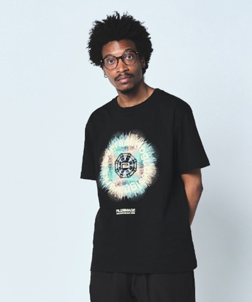 reversal.dogi.design.works（リバーサル・ドーギ・デザイン・ワークス）の「＜reversal/リバーサル＞PILGRIMAGE BIG MARK COTTON TEE（Tシャツ/カットソー・メンズ・ホワイト/ブラック・XL/L/M）」の2枚目の写真