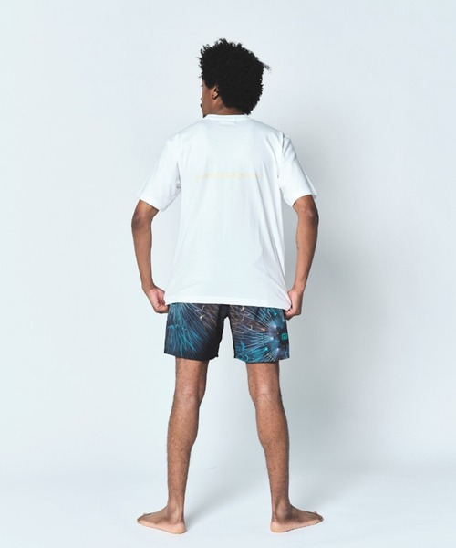 reversal.dogi.design.works（リバーサル・ドーギ・デザイン・ワークス）の「＜reversal/リバーサル＞PILGRIMAGE BIG MARK COTTON TEE（Tシャツ/カットソー・メンズ・ホワイト/ブラック・XL/L/M）」の9枚目の写真