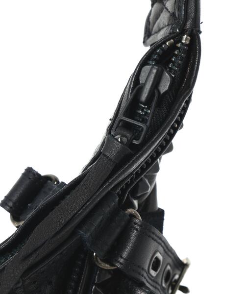 KMRii(ケムリ)の「KMRii/ケムリ/KB-Shoulder Black Serpent Killer(ショルダーバッグ・メンズ・ブラック・F)」の10枚目の写真