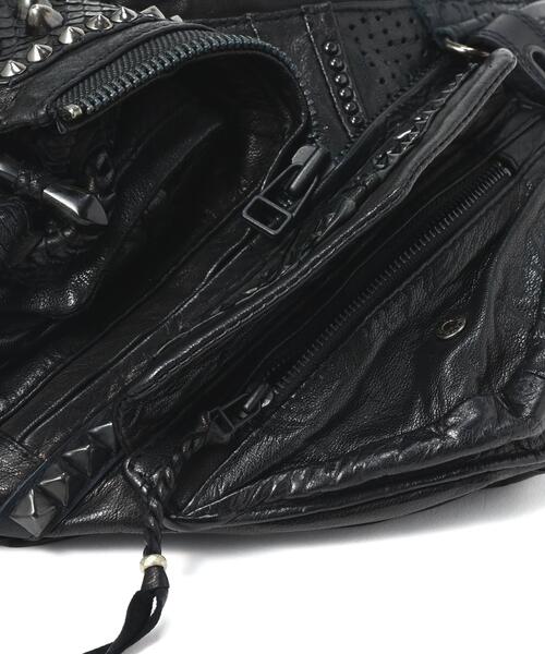 KMRii(ケムリ)の「KMRii/ケムリ/KB-Shoulder Black Serpent Killer(ショルダーバッグ・メンズ・ブラック・F)」の15枚目の写真