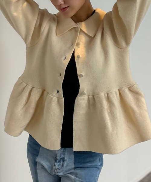 Human 2nd Occasion(ヒューマンセカンドオケージョン)の「衿付ペプラム総針ニットプルオーバー(ニット/セーター・レディース・ブラック/ナチュラル・FREE)」の11枚目の写真