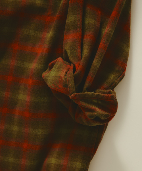 PENDLETON(ペンドルトン)の「PENDLETON / ペンドルトン 別注 コットン シャギー オープンカラーシャツ(シャツ/ブラウス・メンズ・キャメル/ホワイト×ホワイト/カーキ/チャコールグレー/ブラウン・LARGE/MEDIUM)」の11枚目の写真