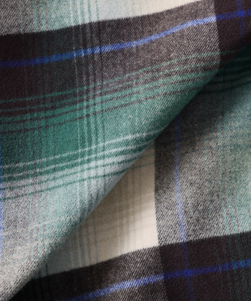 PENDLETON(ペンドルトン)の「PENDLETON / ペンドルトン 別注 コットン シャギー オープンカラーシャツ(シャツ/ブラウス・メンズ・キャメル/ホワイト×ホワイト/カーキ/チャコールグレー/ブラウン・LARGE/MEDIUM)」の20枚目の写真