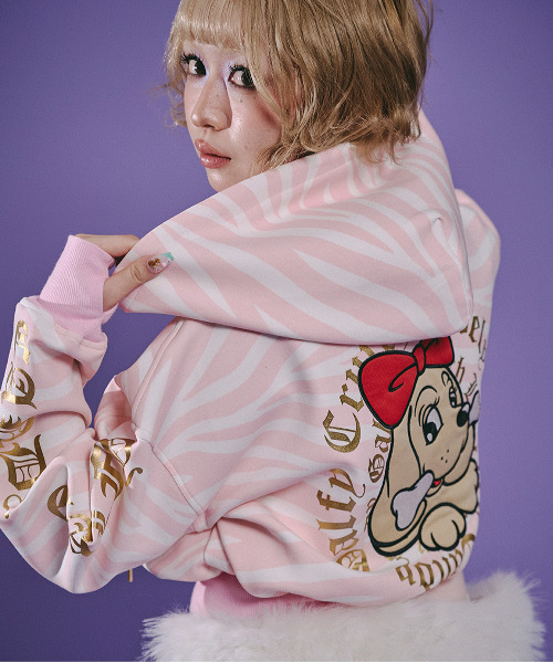 GALFY(ガルフィー)の「『GALFY/ガルフィー』治安悪ゼブラパーカー(パーカー・レディース・ホワイト×ブラック/ピンク系2/ピンク系1・M)」の3枚目の写真