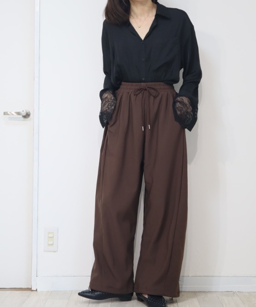 DISKEEN SURE（ディスキーンシュアー）の「今っぽいトレンドシルエット☆2WAYでハイブリッド！裾スピンドル付きジャージタッチワイドパンツ（その他パンツ・レディース・キャメル/ブラック/グレー/ブラウン・FREE）」の10枚目の写真