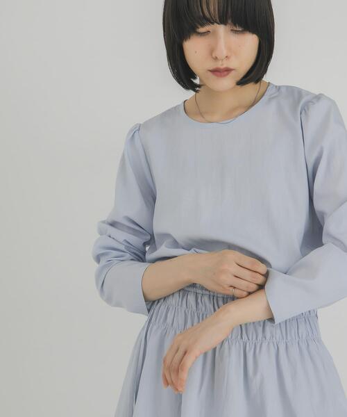 KBF(ケイビーエフ)の「ドロストペプラムブラウス(シャツ/ブラウス・レディース・ブラック/ブルー/アイボリー・ONE)」の22枚目の写真