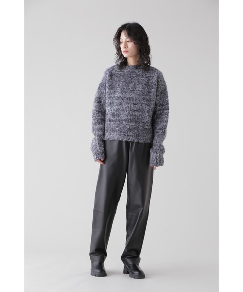 YLEVE(イレーヴ)の「YLEVE / SHEEP LEATHER TR(その他パンツ・レディース・ブラック・1/2/0)」の2枚目の写真