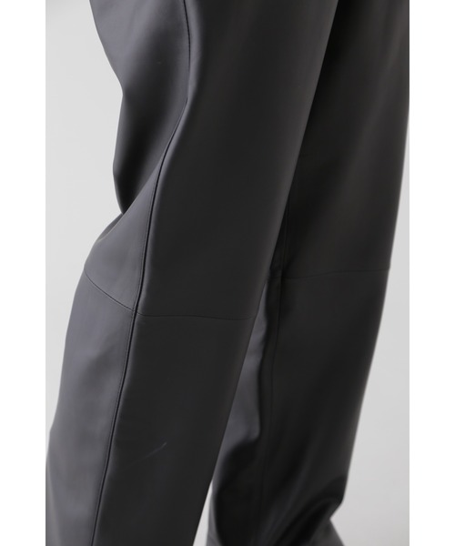 YLEVE(イレーヴ)の「YLEVE / SHEEP LEATHER TR(その他パンツ・レディース・ブラック・1/2/0)」の7枚目の写真