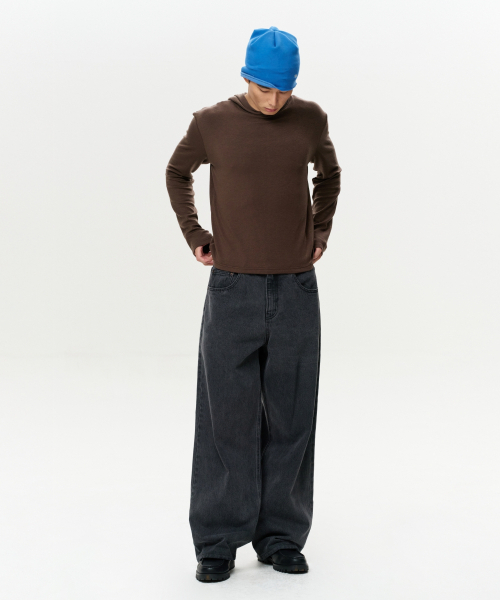 ERA（エラ）の「メンズ ERA ワイドフィット デニムパンツ - ダークグレー（デニムパンツ・メンズ・その他・MEDIUM/LARGE）」の6枚目の写真
