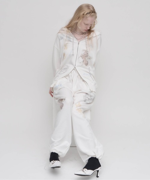 Carmelo(カーメロ)の「Horse print zip hoodie / セットアップ対応 ホースプリントパーカー(パーカー・レディース・ホワイト/ブラック・FREE)」の14枚目の写真
