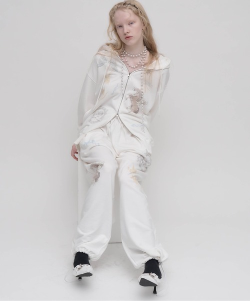 Carmelo(カーメロ)の「Horse print zip hoodie / セットアップ対応 ホースプリントパーカー(パーカー・レディース・ホワイト/ブラック・FREE)」の13枚目の写真